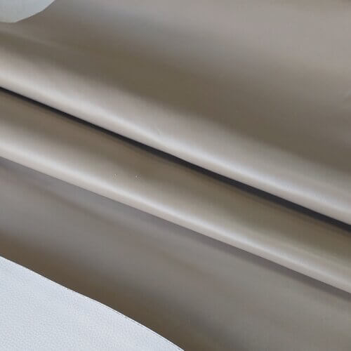 Galanterinė/avalyninė oda - Cappuccino spalva, minkšta, lygi, 1,3mm, 190x90cm - Image 3
