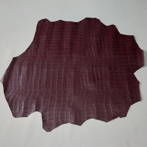 Haberdashery/Clothing leather - Bordeaux, crocodile imitation, soft, 0,4mm - Image 4