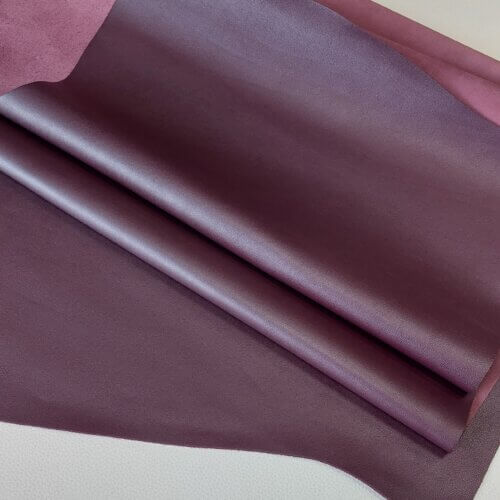 Galanterinė/avalyninė oda - Tamsiai violetinė/burgundy, minkšta, smulki faktūra, 1,3mm, 111dm2 - Image 2