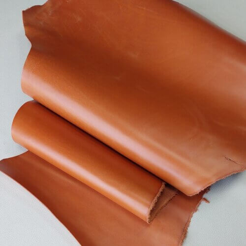 Vegetable tanned leather - Light brown, medium rigid, "Polos" 1,6-1,8mm, 180x40cm - Image 2