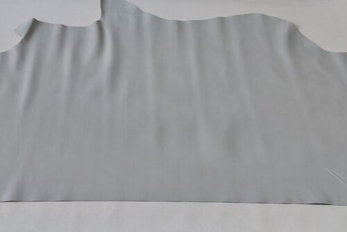 Galanterinė/avalyninė oda - Šviesiai pilka, minkšta, smulki faktūra, 1,2mm, 150x70cm - Image 4