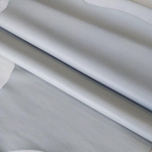 Galanterinė/avalyninė oda - Šviesiai pilka, minkšta, smulki faktūra, 1,2mm, 150x70cm - Image 2