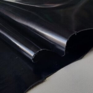 Vegetable tanned leather - Black, soft, "Polos" 1,3mm, 210x38cm