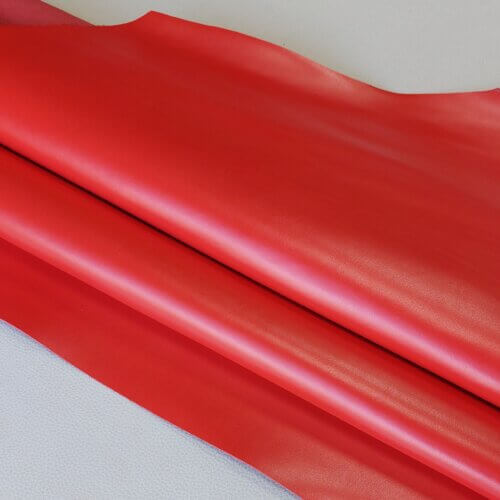 Haberdashery leather - Red,medium rigid, smooth, 1,6-1,7mm, 85x75cm - Image 2